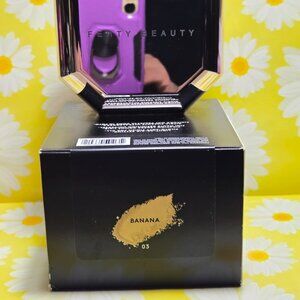 BANANA Fenty Beauty By Rihanna Pro Filt'r Instant Retouch Setting Powder in 03